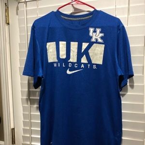 Nike Kentucky Wildcat tshirt